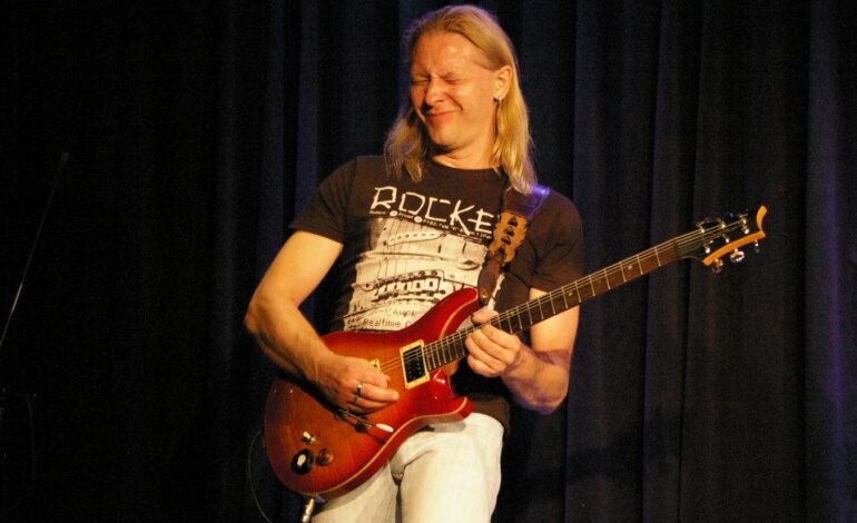 Andrzej Paprot – wywiad z gitarzystą zespołu Kontrabanda