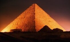 Muzyka Chopina pod Piramidami