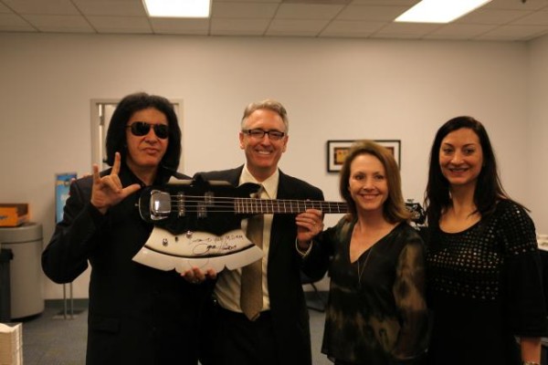 NAMM Show 2013 Gene Simmons z grupy KISS pierwszy z lewej