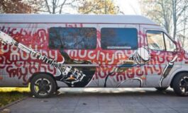 Internauci odnaleźli skradziony bus zespołu Muchy