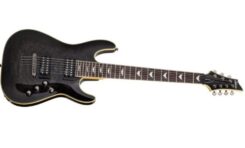 Zestawienie 8 gitar siedmiostrunowych