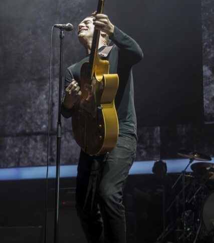 Bryan Adams - When You’re Gone (wideo)