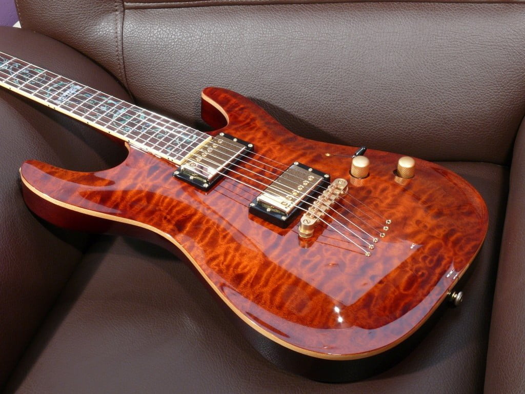 Schecter c1