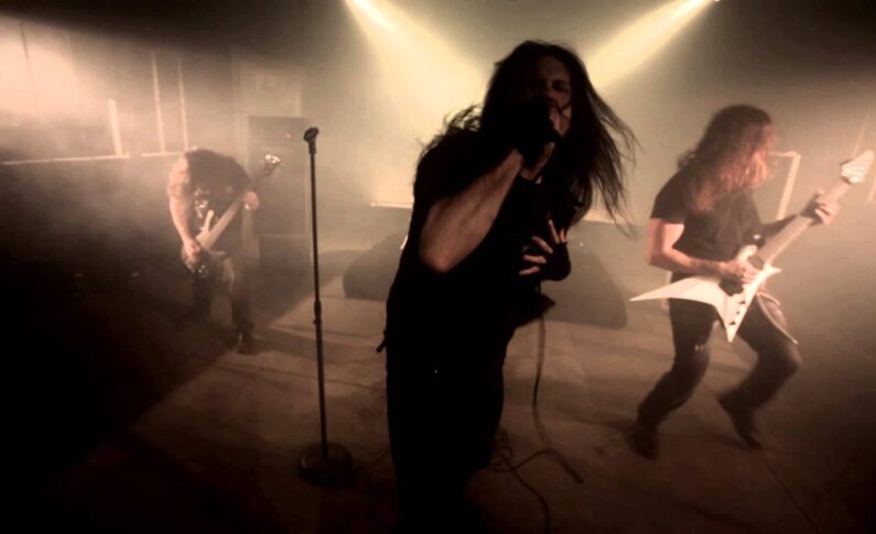 Byli muzycy Megadeth prezentują Act of Defiance
