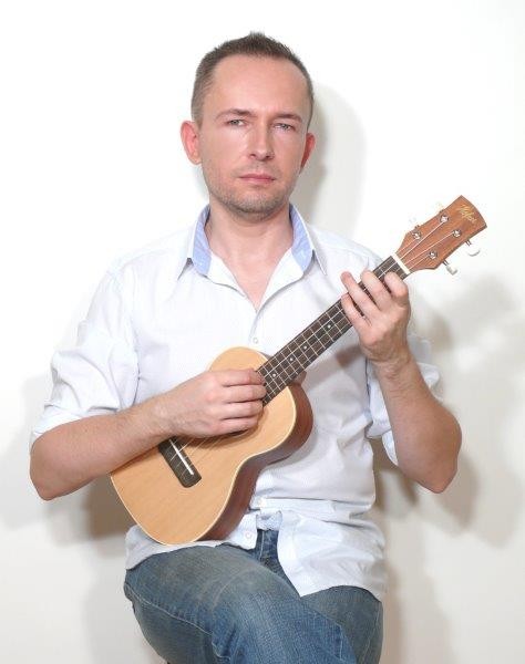 Warsztaty: Gra na ukulele (cz. II) Stroimy