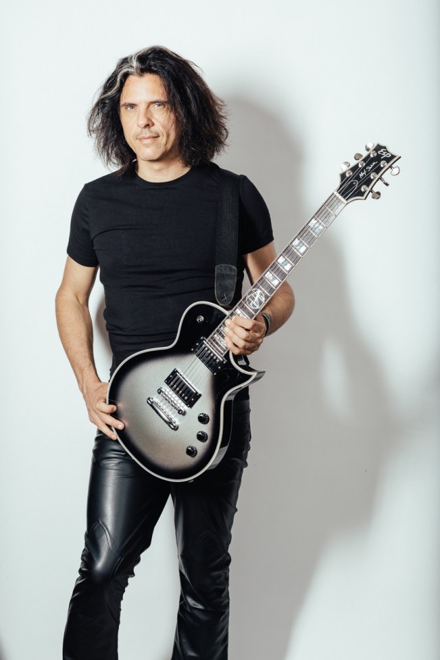 Alex-Skolnick-Warwick-Bass-Camp-2016