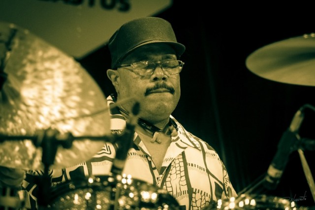 Dennis-Chambers-Warwick-Bass-Camp-2016