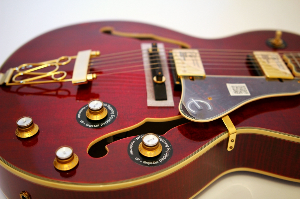 Epiphone Joe Pass Emperor