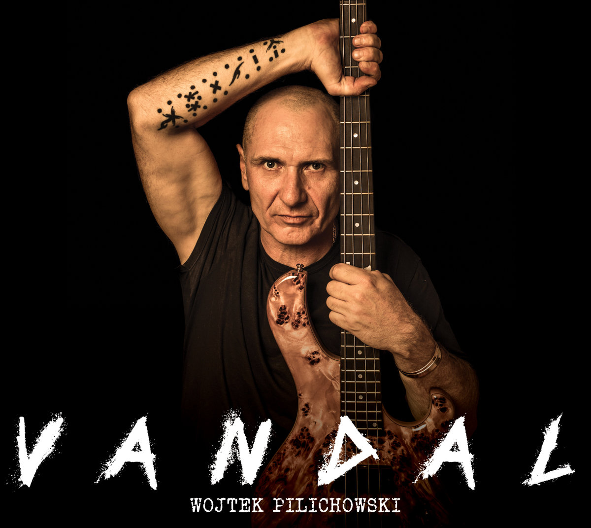Wojtek Pilichowski - "Vandal"
