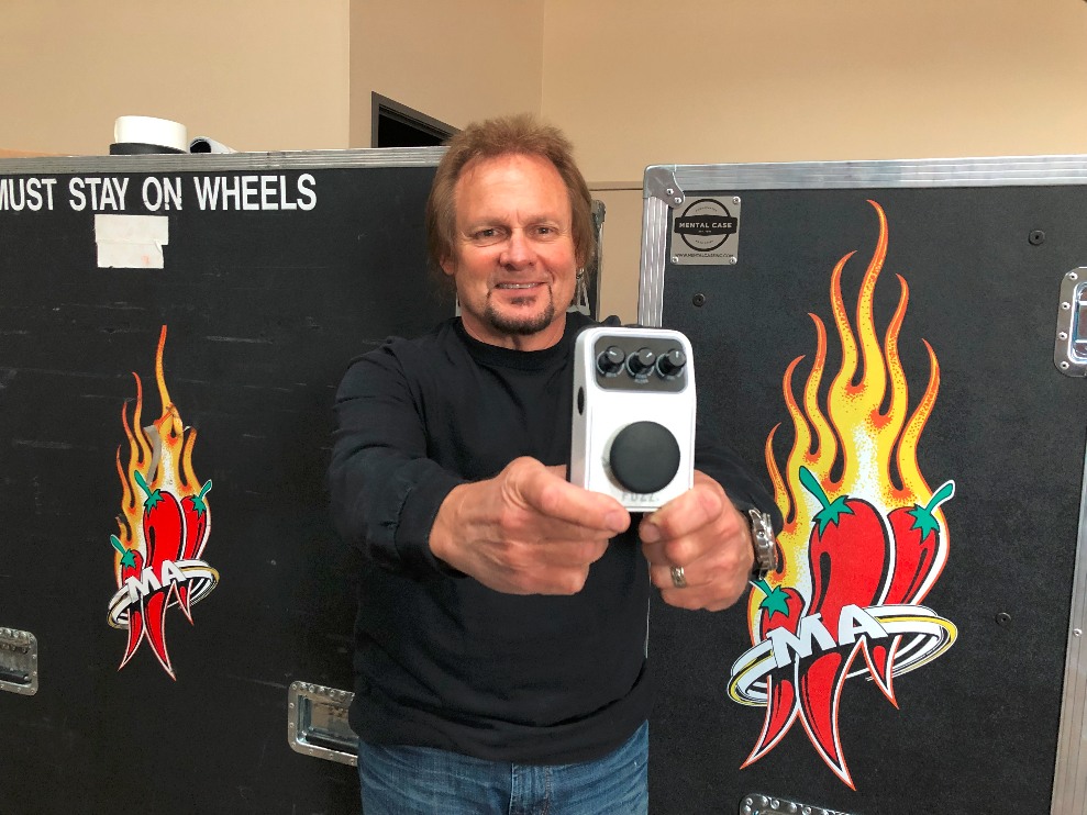 Michael Anthony i Nexi Bass Fuzz