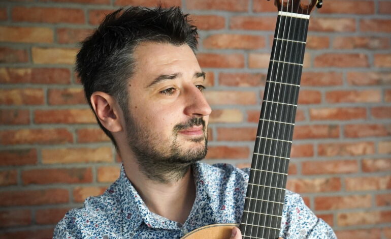 Piotr Słapa oficjalnym artystą Ortega Guitars