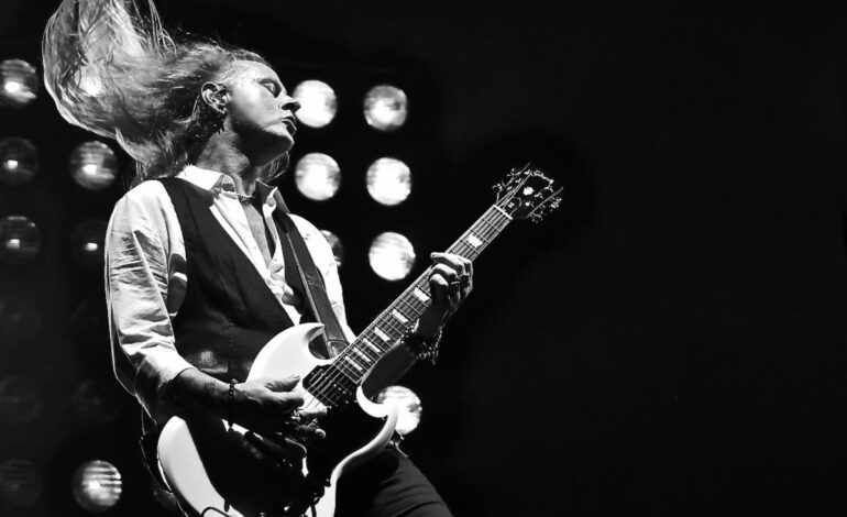 Jerry Cantrell ambasadorem marki Gibson - NAMM Show 2020