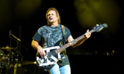 Michael Anthony Sobolewski - basista Van Halen, Chickenfoot i The Circle