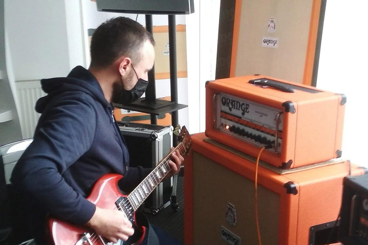 Artur Rumiński Orange