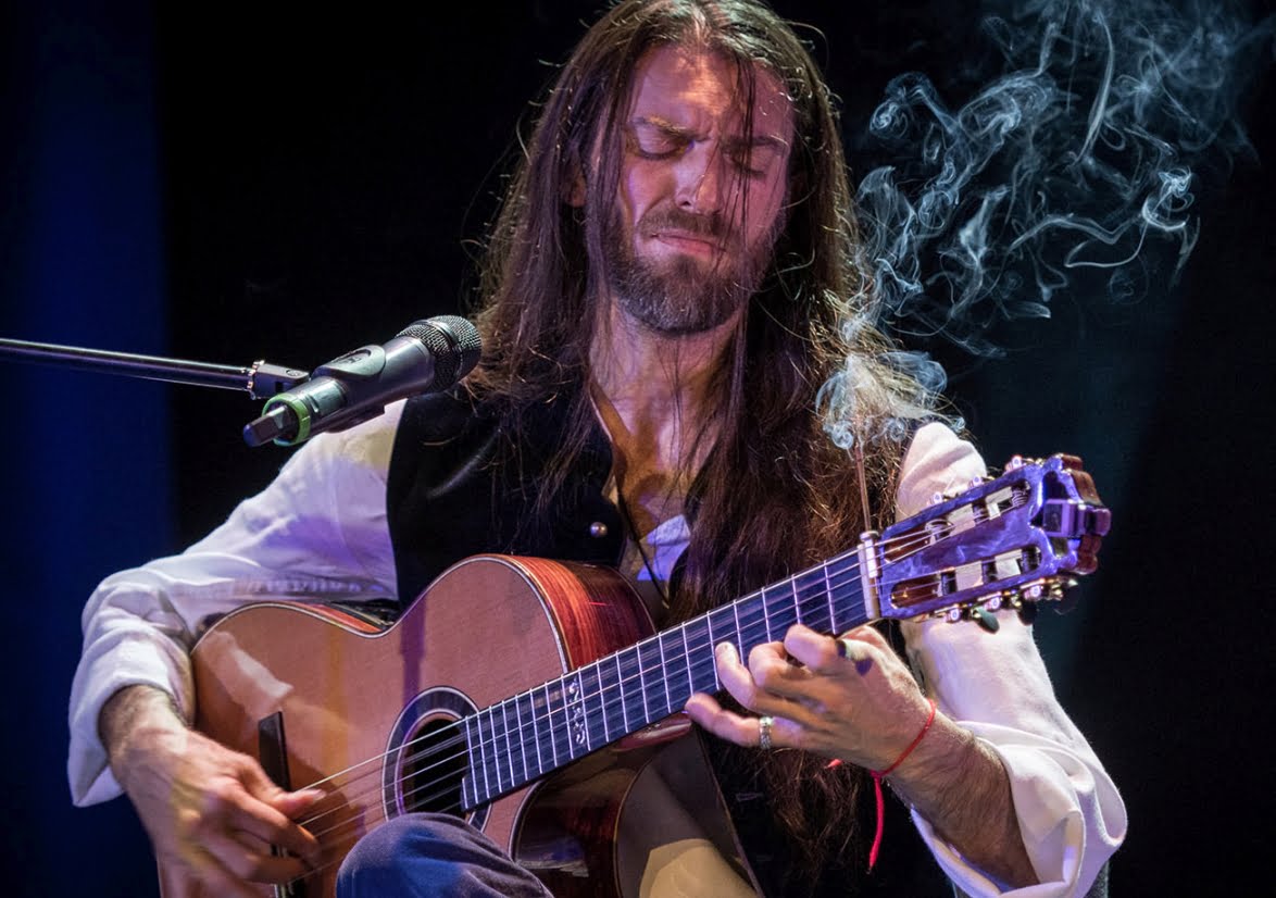 Estas Tonne