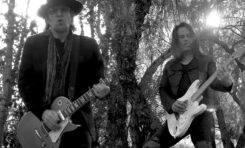 Adrian Smith i Richie Kotzen prezentują nowy kawałek