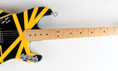 Gratka dla fanów i kolekcjonerów - gitara Eddiego Van Halena na aukcji!
