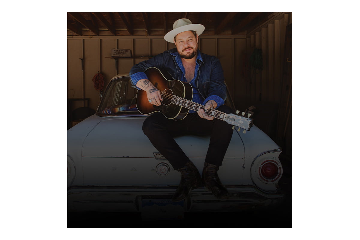 Gibson Nathaniel Rateliff LG-2 Western (fot. Gibson)