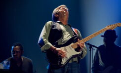 Eric Clapton traci starych przyjaciół przez poglądy