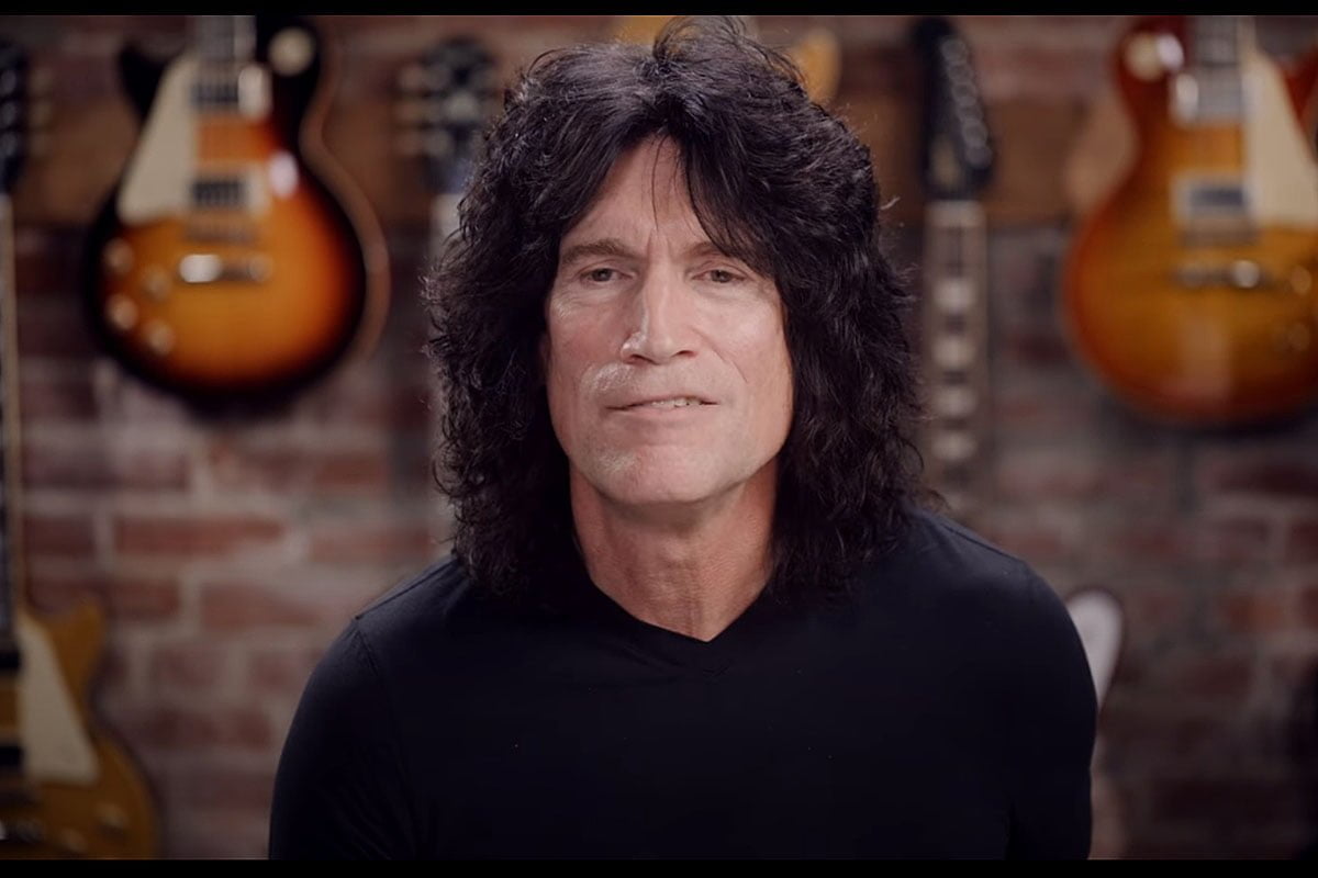 Tommy Thayer „My First Gibson” (fot. YoyTube / Gibson)