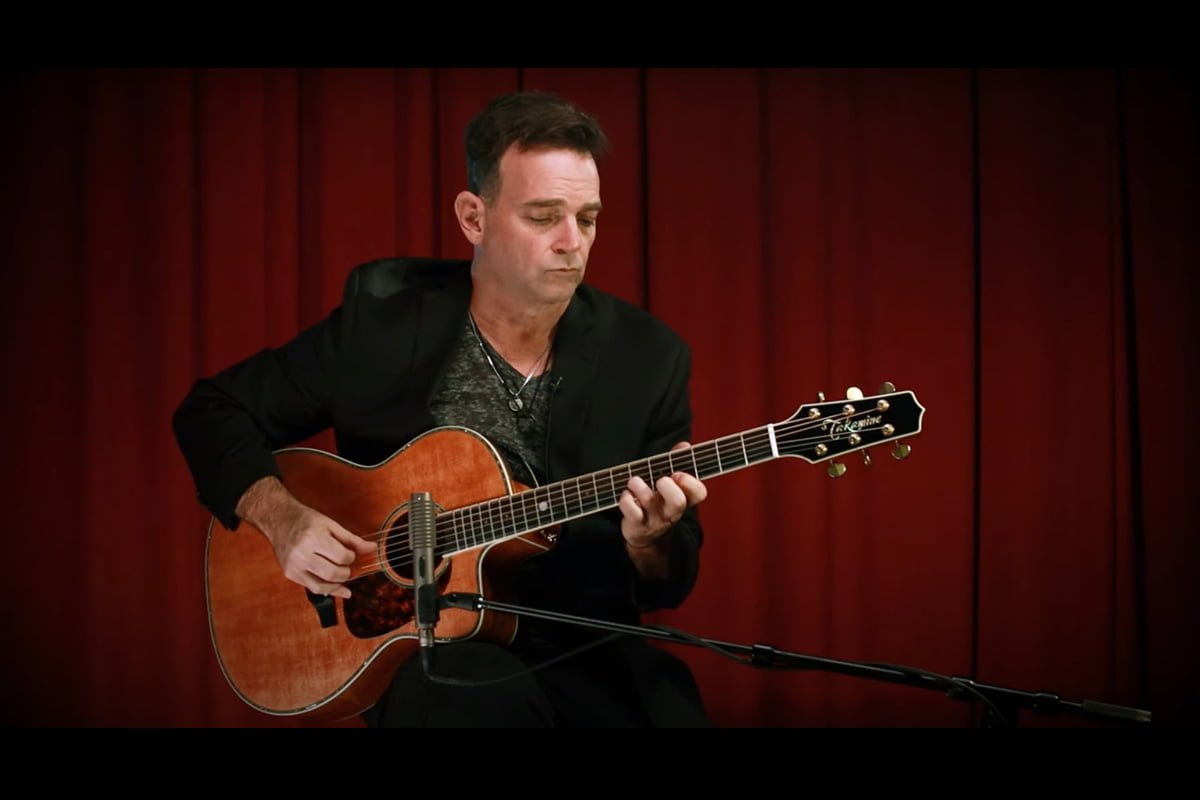 Takamine LTD2022 (fot. YouTube / Takamine Guitars USA)