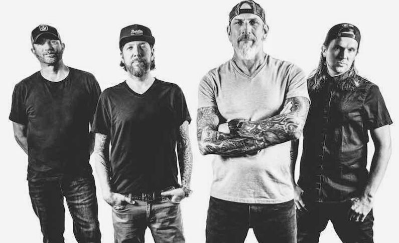 Supergrupa Projected wydała pierwszy singiel z nadchodzącego albumu