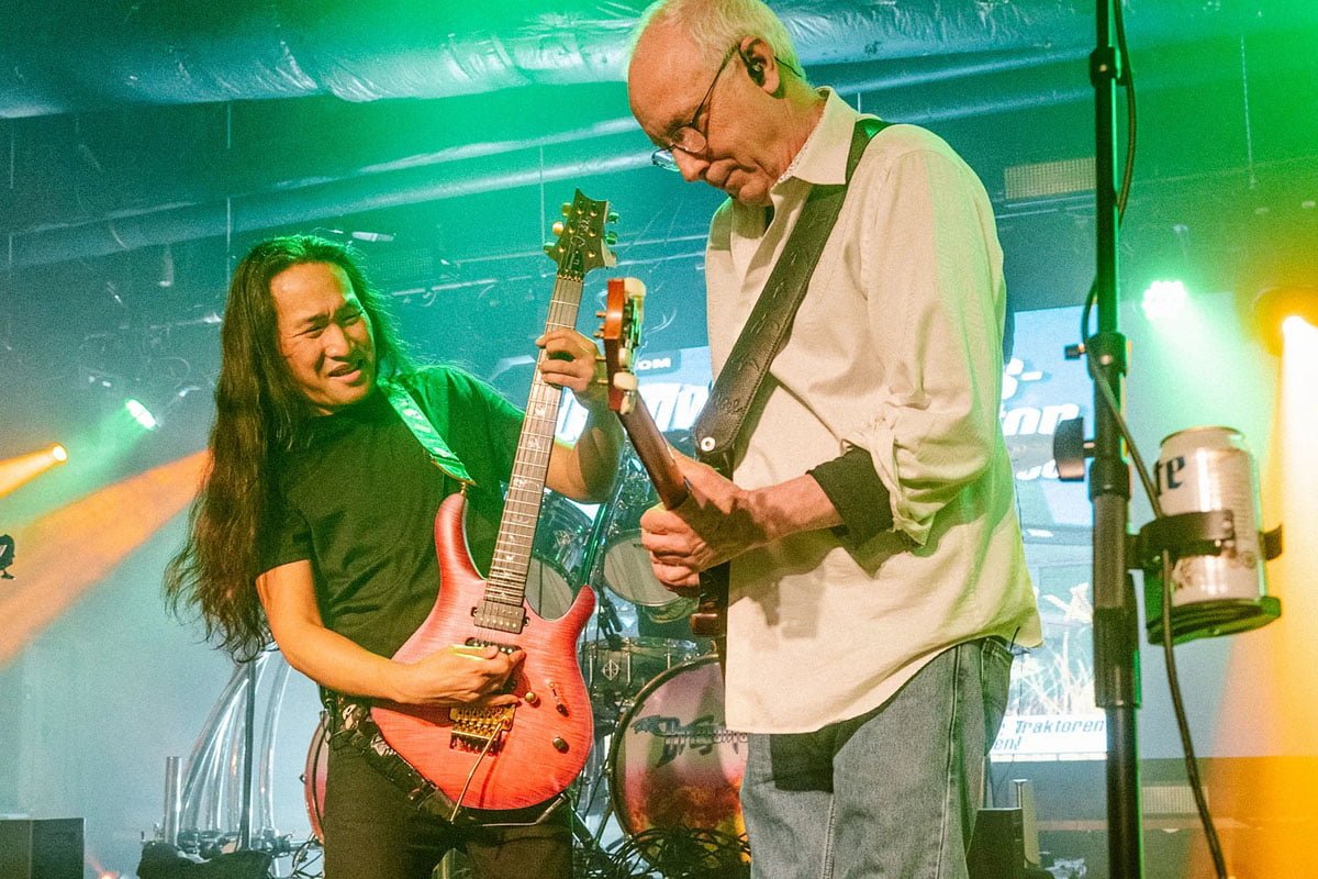Herman Li i Paul Reed Smith (fot. PRS Guitars / Facebook)