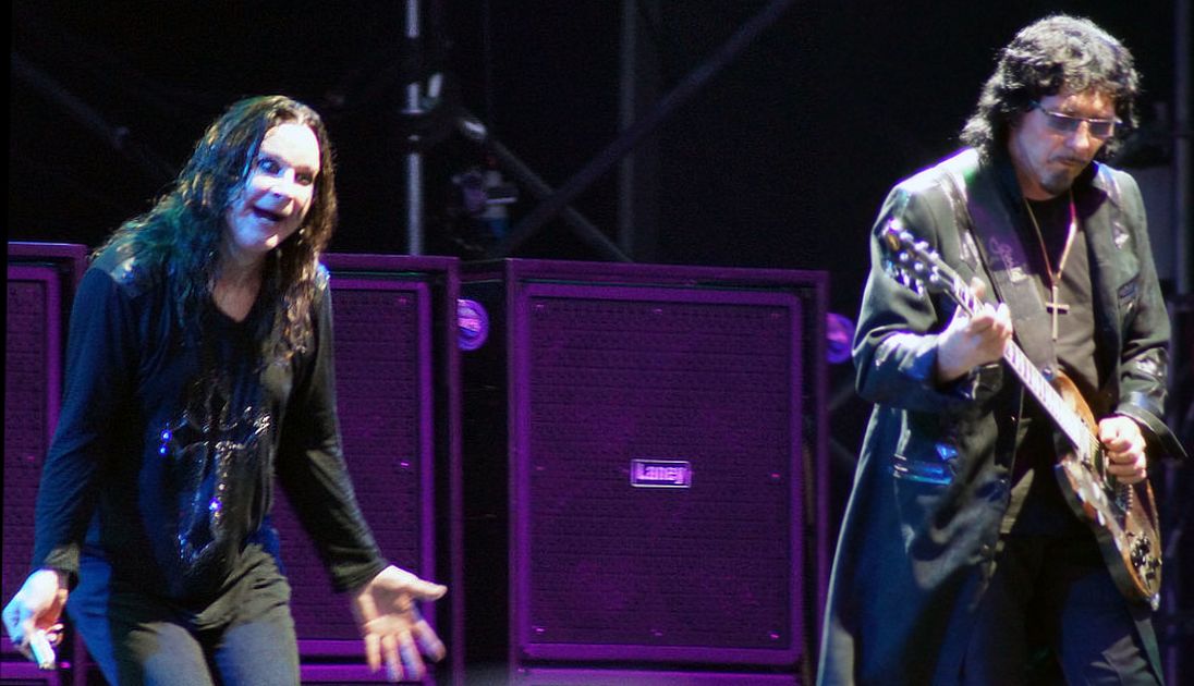 Ozzy Osbourne zaprezentował singiel „Degradation Rules”, w którym na gitarze zagrał Tony Iommi