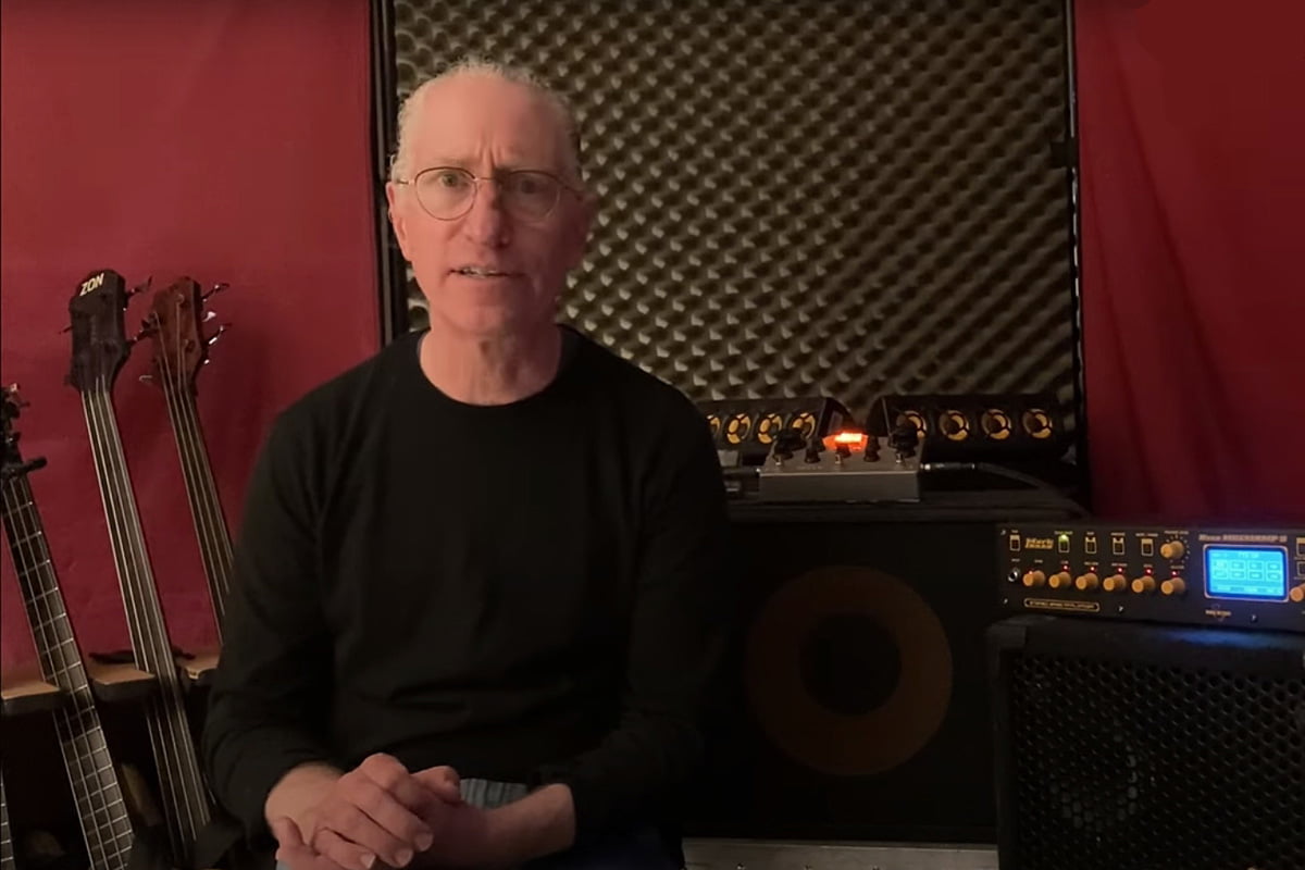 Michael Manring Markbass (fot. YouTube / MarkbassAmps)
