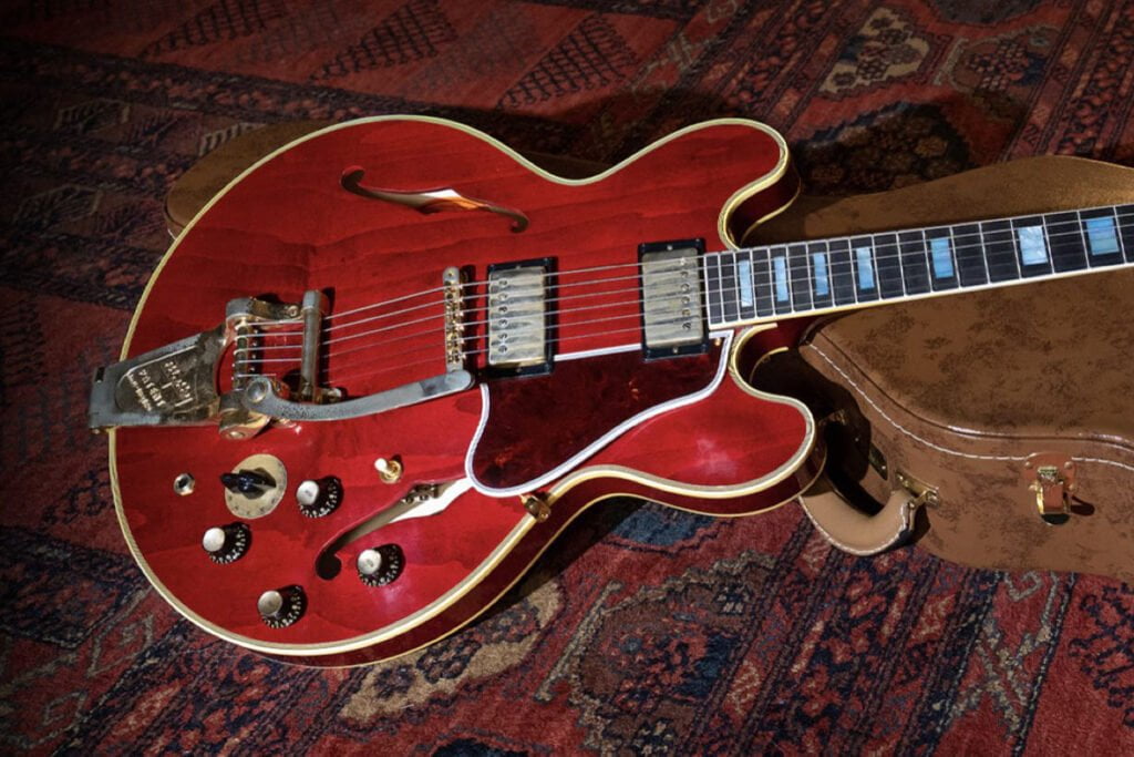 Gibson Noel Gallagher 1960 ES-355 (fot. Gibson)