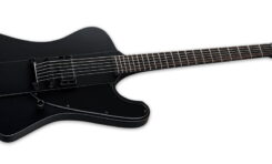 Gitarzysta zespołu TEETH i LTD Phoenix Black Metal