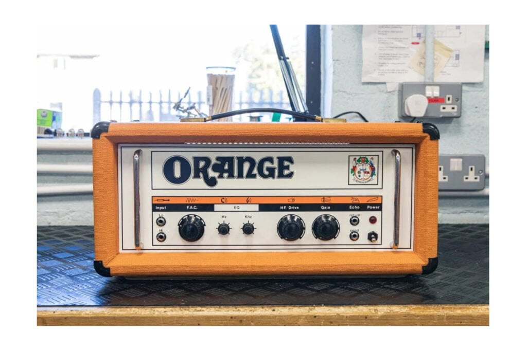 Orange OR120 (fot. Orange Amplification)