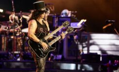 Ile gitar Slash zabiera ze sobą na koncerty