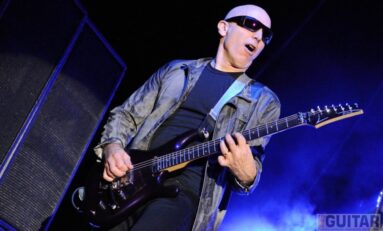 Szokujące zdjęcia palców Joe Satrianiego: mistrz gitary szuka porady!