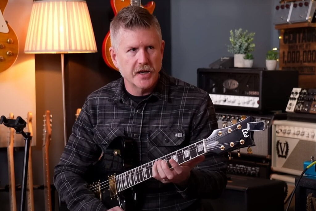 Bill Kelliher LTD Sparrowhawk (fot. YouTube / Andertons Music Co)