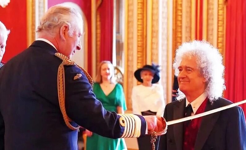 Brian May został ostatecznie uhonorowany za swój wkład w „muzykę i działalność charytatywną”.