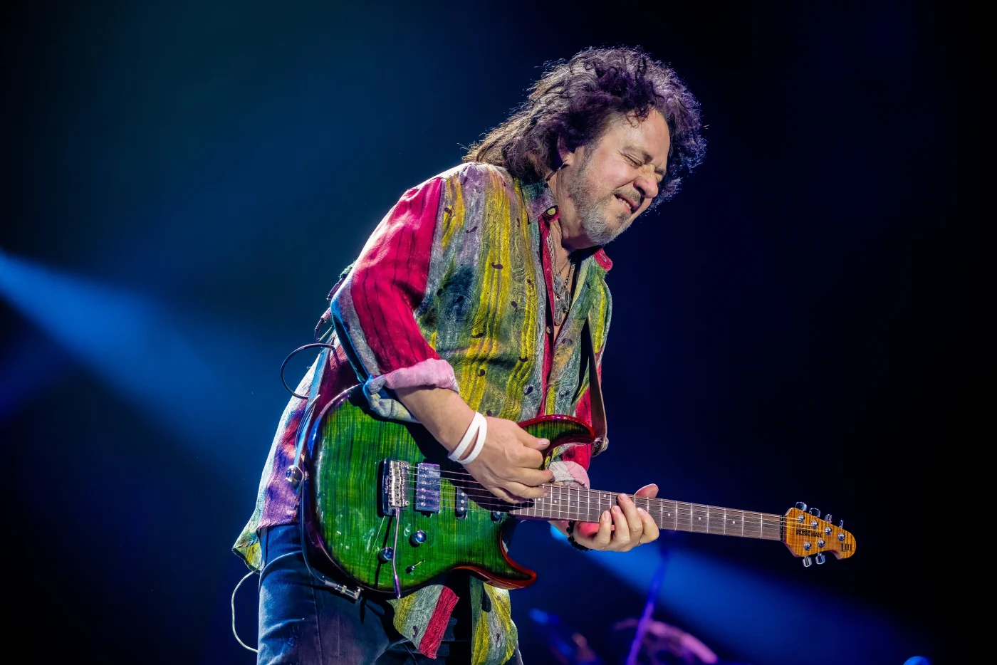 Steve Lukather na koncercie z Toto 15 lipca 2022, Ziggo Dome Amsterdam, Holandia. Fot. Ben Houdijk / Shutterstock.com