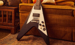 Gitara Kirk Hammett 1979 Flying V firmy Gibson już niedługo w Polsce
