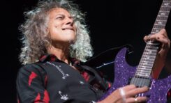 Kirk Hammett: "Moi sąsiedzi z ulicy mogliby prawdopodobnie zagrać lepsze solo niż jest w 'Lux Æterna' – ale po co?"