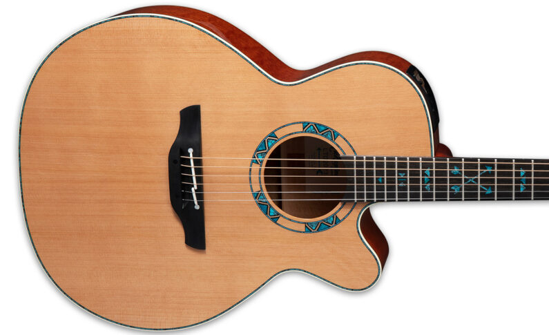 Jak brzmi gitara Takamine LTD2023 Santa Fe 30th Anniversary?