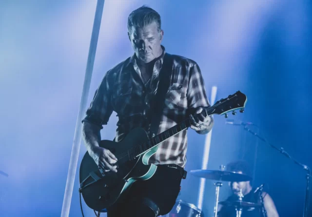 Josh Homme z Queens Of The Stone Age występuje na koncercie w Forum Karlin 20 czerwca 2018 r. w Pradze, Republika Czeska. Fot. Milan Risky / Shutterstock.com