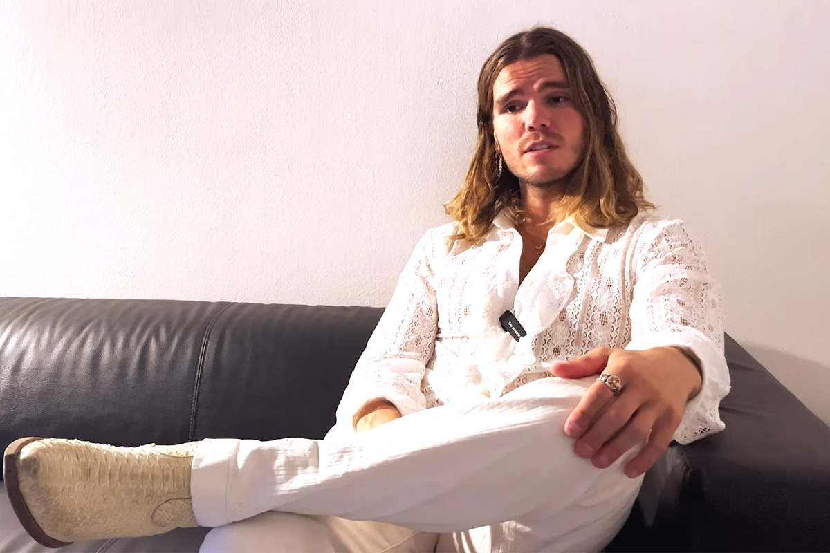 JJ Julius Son (fot. YouTube / Orange Amps)