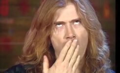 Dave Mustaine o tekstach Stinga: "Nudy"