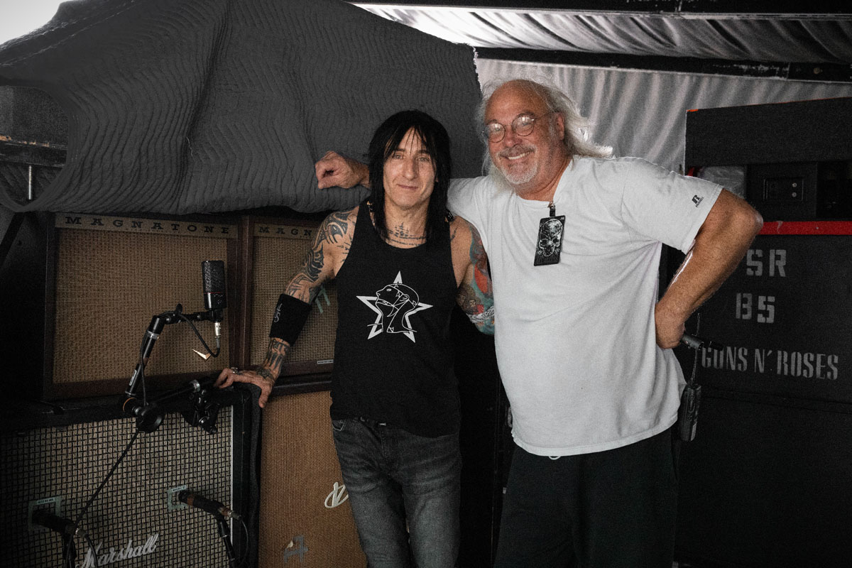 Richard Fortus Dave Natale Austrian Audio (fot. Austrian Audio)