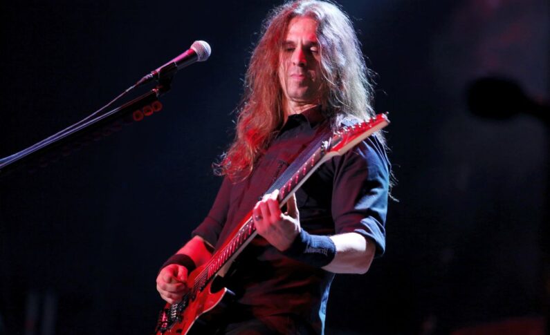 Kiko Loureiro: "Pozwoliłem sobie wybrać, że nie będę w Megadeth. To moja opcja"