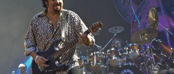 Steve Lukather: "Zostawiam szalone rzeczy młodszym gitarzystom"