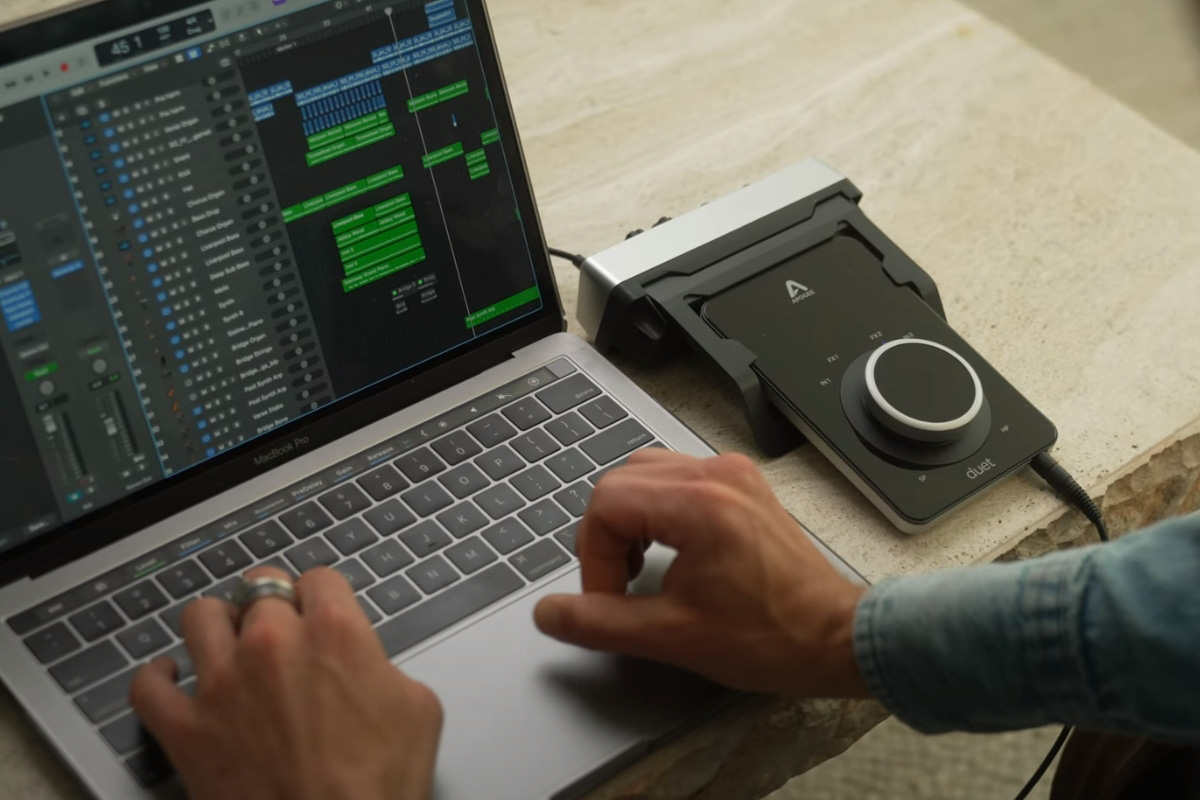 Hudson Thames Apogee Duet 3 (fot. YouTube / Apogee Electronics)