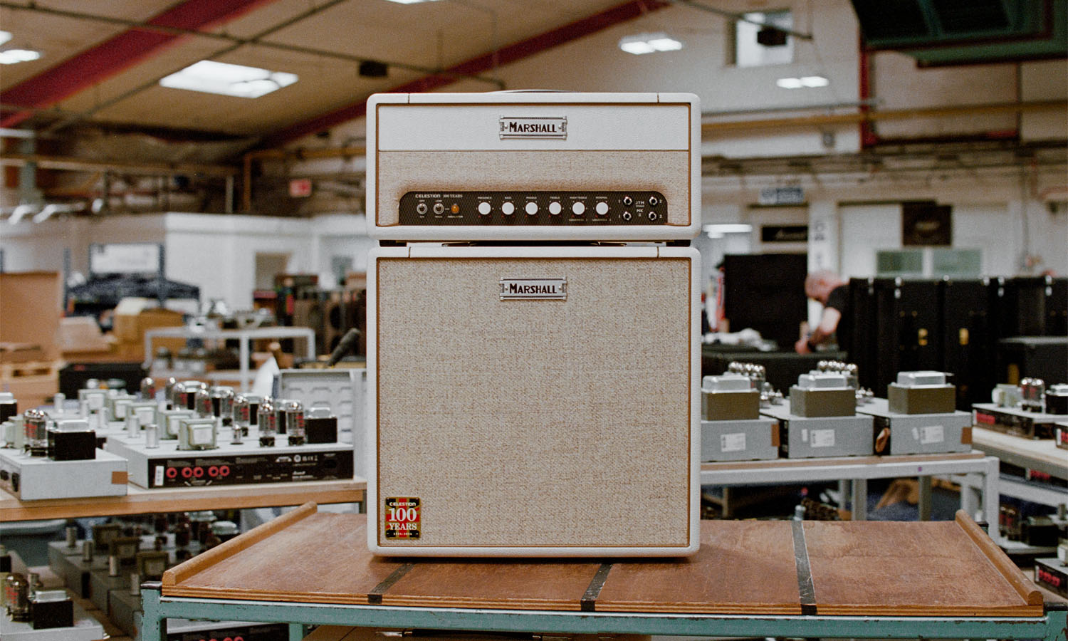 Marshall Celestion 100 (fot. Marshall Amplification)