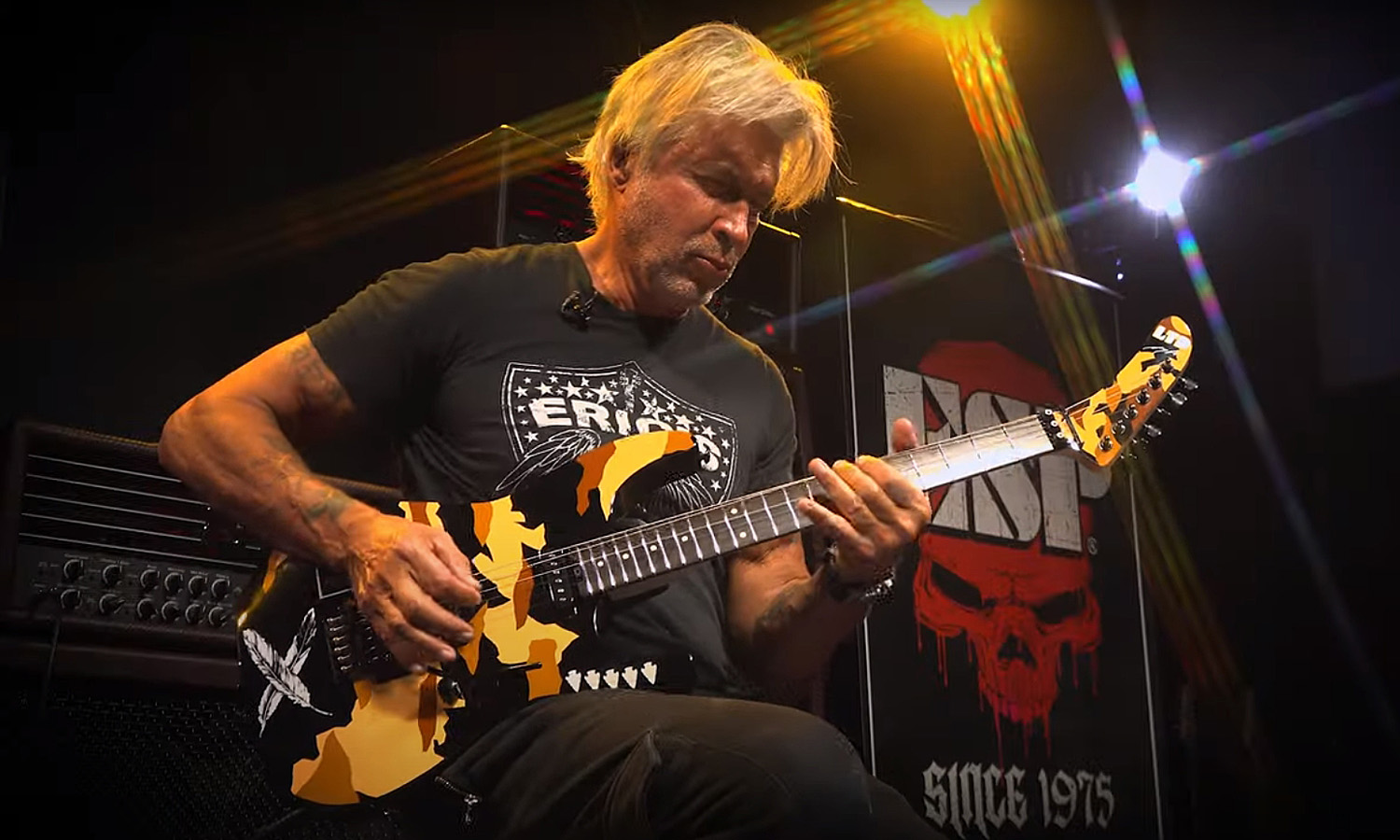 George Lynch i LTD GL Desert Eagle (fot. ESP Guitars)