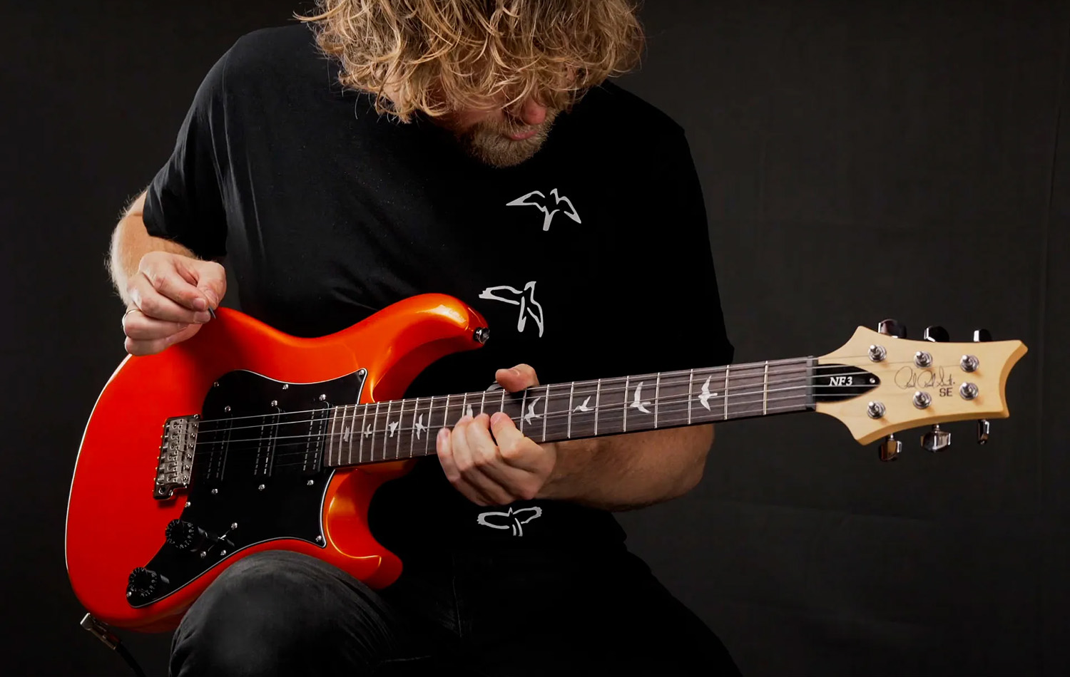 PRS SE NF3 z pickupami Narrowfield DD „S” (fot. PRS Guitars)